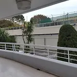 Apartment Marina Baie Des Anges Studio: & Amenities Near And Cannes *