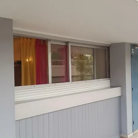 Marina Baie Des Anges Studio: & Amenities Near And Cannes * Villeneuve-Loubet